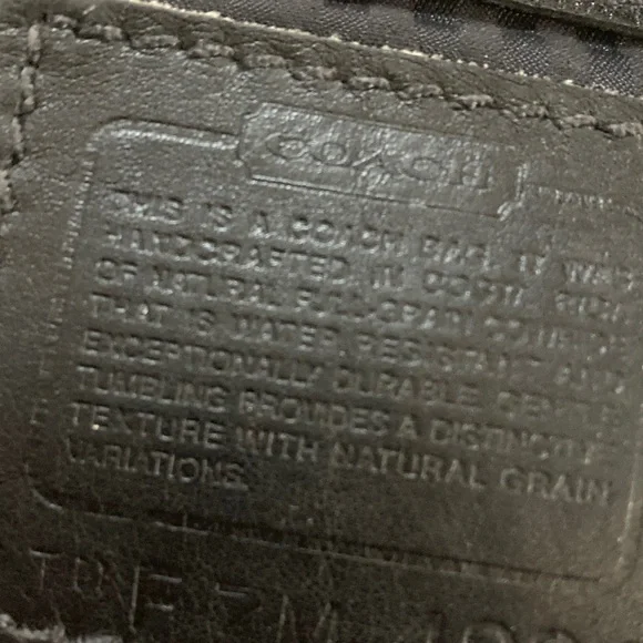 Coach VINTAGE 90’s  Black pebbled  Leather Shoulder Bag No-4924 NO CALLOUTS - Picture 10 of 13